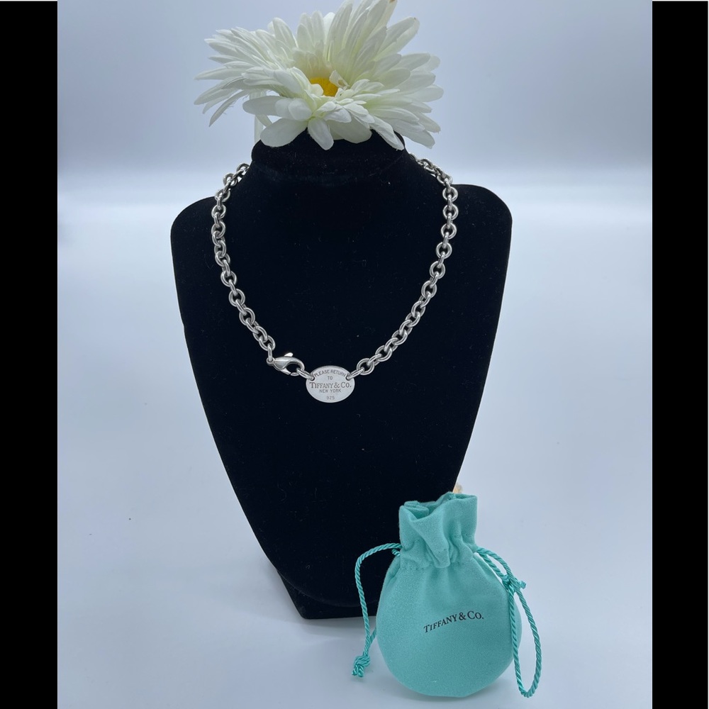 SOLD!Tiffany Oval Choker Necklace
